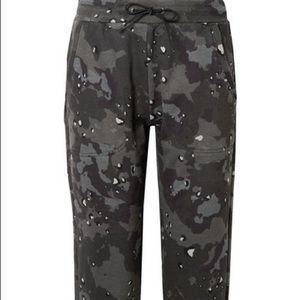 Kith SOLD OUT Andy Camo Sweatpants Joggers
